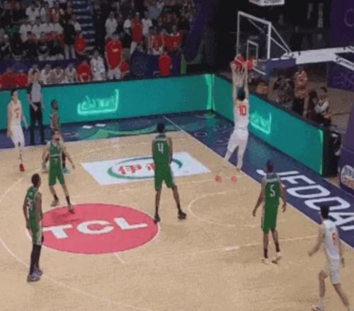 贏了贏了！亞洲杯8投砸出10分！中國又一NBA級別前鋒