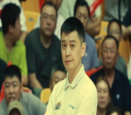 楊鳴主動(dòng)向球迷道歉！暫時(shí)沒有換外援的計(jì)劃，能進(jìn)季后賽嗎