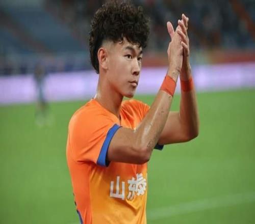 2年換3隊(duì)，泰山昔日妖星被退貨邵佳一也沒能激活與彭嘯對比明顯