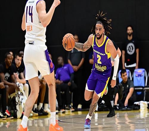 NBA發(fā)展聯盟首秀就打出現象級表現，湖人其實不應該將他裁掉