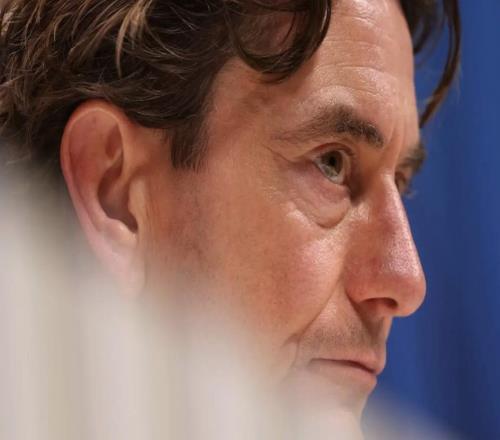 TA：熱刺相信踢多特弗蘭克能拿到好結(jié)果，其處境不及努諾當(dāng)年