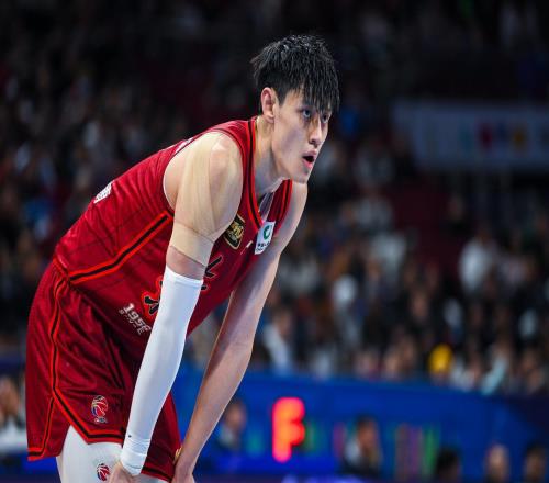 若沖擊NBA失敗可以回來！北京男籃官博透露將為曾凡博預(yù)注冊