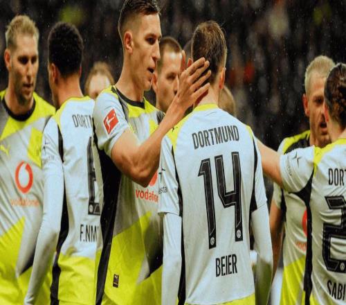 刺激的33！多特2次領(lǐng)先被逆轉(zhuǎn)，第95分鐘絕平，德甲9輪不敗仍第2