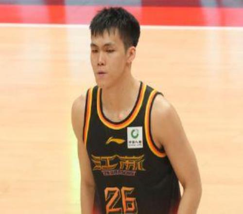 CBA第5輪最佳陣容：龐崢麟34+6創(chuàng)紀(jì)錄領(lǐng)銜薩林杰胡金秋入選