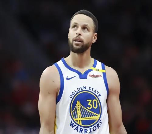 勇士VS熱火前瞻：勇士鞏固西部第8+沖擊4連勝，威金斯戰(zhàn)舊主