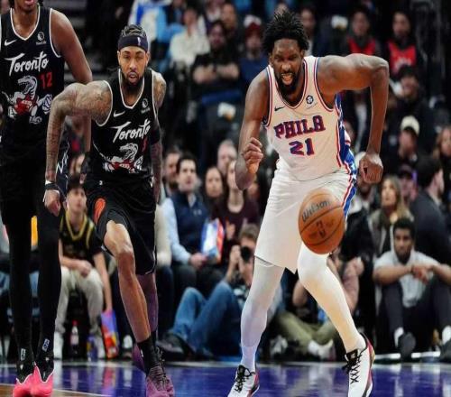 最多領(lǐng)先33分！恩比德27+8+7失誤76人輕取猛龍馬克西33分