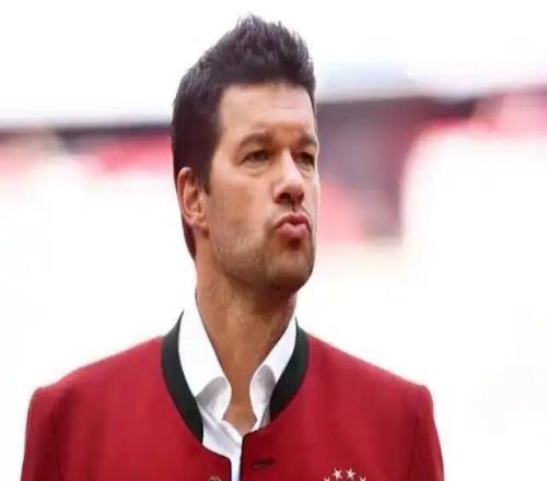 巴拉克覺(jué)得卡爾更像早年的克羅斯，孔帕尼需要當(dāng)心歐冠的賽程