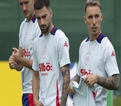 世體：馬競想簽下一名左后衛(wèi)，正在關(guān)注藥廠的格里馬爾多