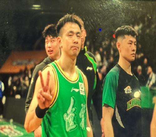 趙繼偉5+2！威爾斯11分，莫蘭德9+8，王嵐嵚6+2，遼籃落后山西8分