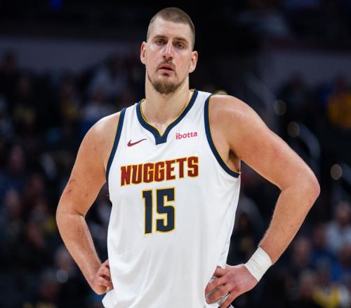 NBA今日里程碑！庫(kù)里26000分大關(guān)，老詹超越哈登，約基奇創(chuàng)造歷史