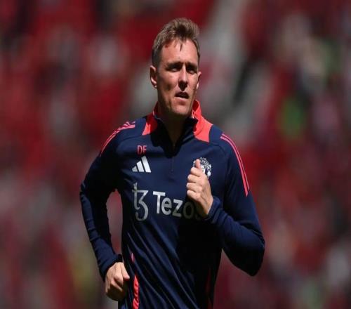 前同事：弗萊徹會(huì)取得成功，因?yàn)樗麡酚诜瞰I(xiàn)且心系俱樂部