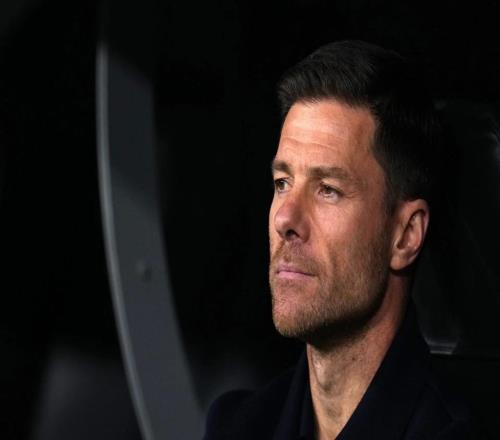 馬卡：皇馬認(rèn)為阿隆索的戰(zhàn)術(shù)過(guò)度消耗球員，導(dǎo)致他們身心俱疲