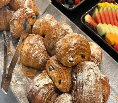 記者：熱刺新球場在英國堪稱頂級，曼聯(lián)可參考熱刺的成功經(jīng)驗(yàn)