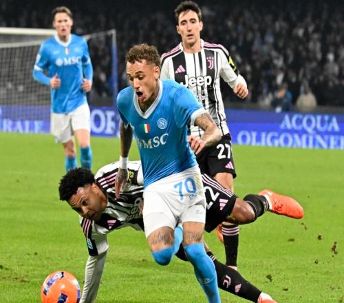 意甲榜首易主，孔蒂神了：掀翻尤文，率隊豪取5連勝