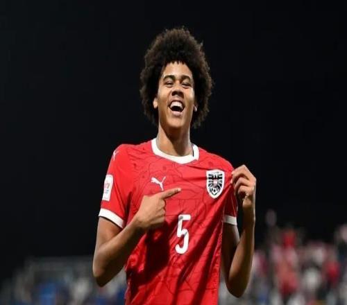 TA：利物浦想引入奧地利維也納17歲中衛(wèi)恩杜克韋，目前在談判