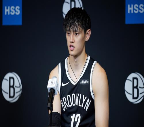 曾凡博：在NBA訓(xùn)練重塑身體狀態(tài)，提高了閱讀比賽的能力
