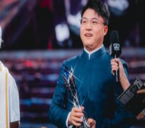 朱開：Uzi復出偉大不復出合情合理！沒人能攔著他也沒人能強迫他