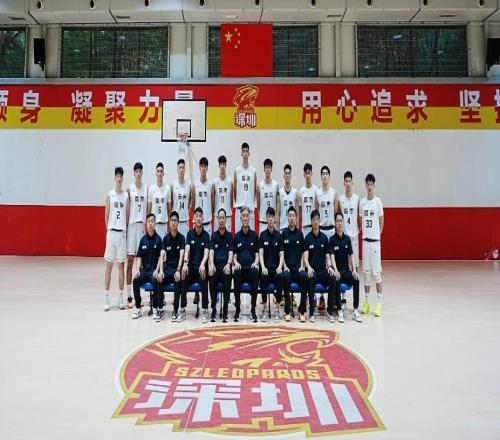 一言難盡！廣東新星只打4分鐘就被棄用杜鋒不用也是有原因的