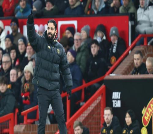 阿莫林又搞砸了：墊底隊都贏不了，曼聯掉鏈子，7億豪陣也沒用