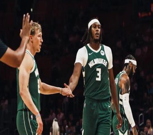 NBA季前賽雄鹿10393輕取熱火，字母哥缺陣