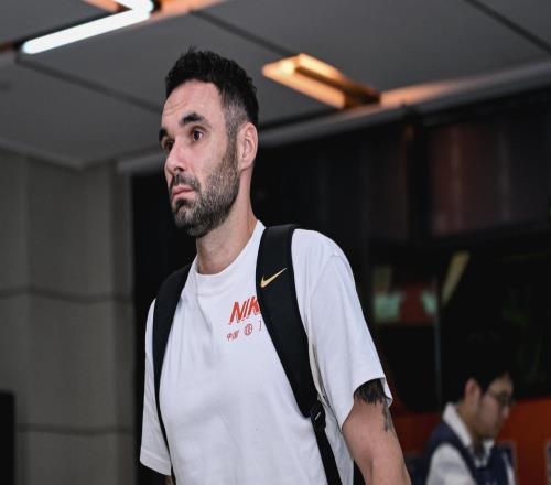 中超冬窗又一條外援大魚浮現(xiàn)！0轉(zhuǎn)會(huì)費(fèi)，河南隊(duì)有望領(lǐng)銜多隊(duì)哄搶