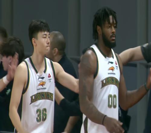 CBA四冠王爆大冷！又誕生一黑馬：攀升第六，最大功臣29分6板6助