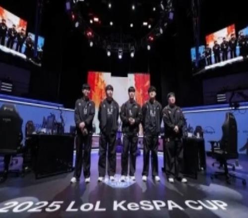 Homme：強(qiáng)隊(duì)歸根結(jié)底就是善于團(tuán)戰(zhàn)，最警惕GEN和T1