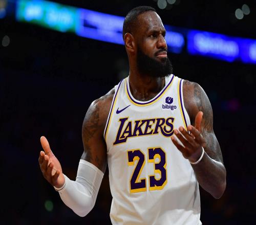 湖人消息：老詹領(lǐng)跑快攻榜，東契奇將拿得分王，戰(zhàn)開拓者出場更新