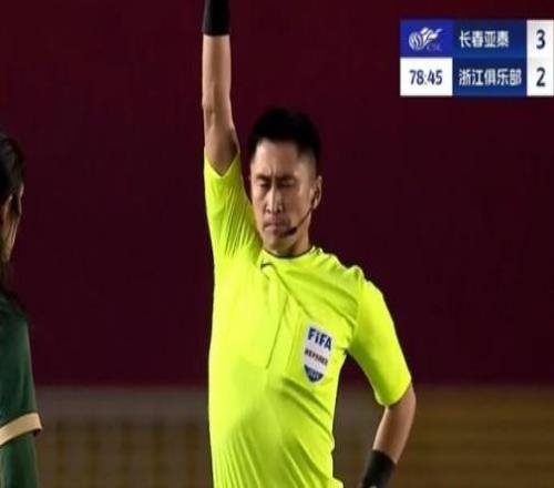 9人浙江3比3逼平亞泰，前中超冠軍保級(jí)形勢(shì)兇險(xiǎn)，馬寧盡力了