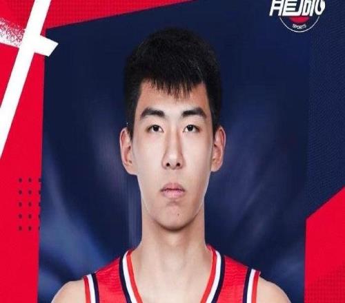 徐昕：感謝廣州男籃的信任和認(rèn)可也感謝廣東男籃這么多年的培養(yǎng)