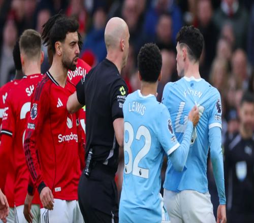 對手3球被吹+門將屢送神撲12.7億豪門仍02德比爆冷吞近14場首敗