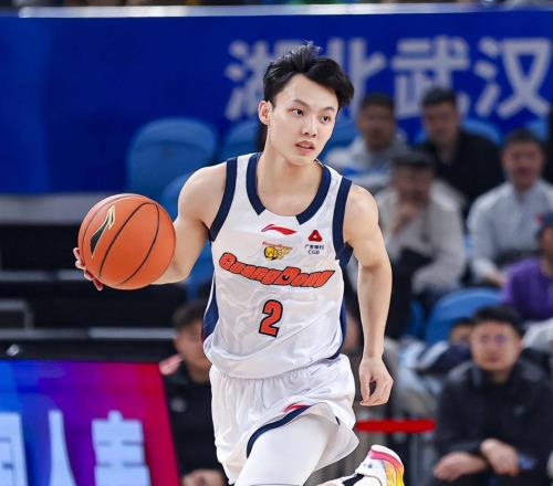 廣東勝天津取8連勝！賽后數據一目了然不是徐杰他才是最大功臣