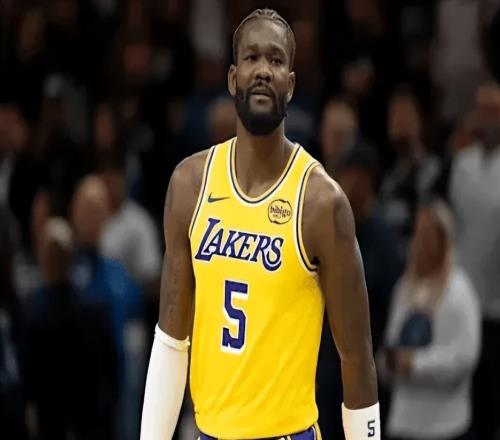 湖人這雙核是真不穩(wěn)！艾頓又軟又沒態(tài)度，東契奇一打鐵心態(tài)就崩！