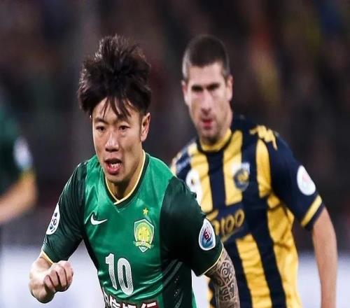 曾在亞冠中交手，張稀哲曬與國(guó)安新帥蒙哥馬利同框照片