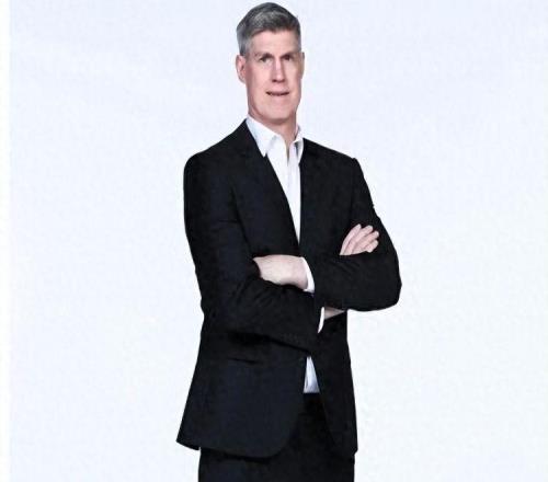 CBA新賽季第一個(gè)下課主教練！成績(jī)五戰(zhàn)三負(fù)，55歲土帥接過(guò)帥印