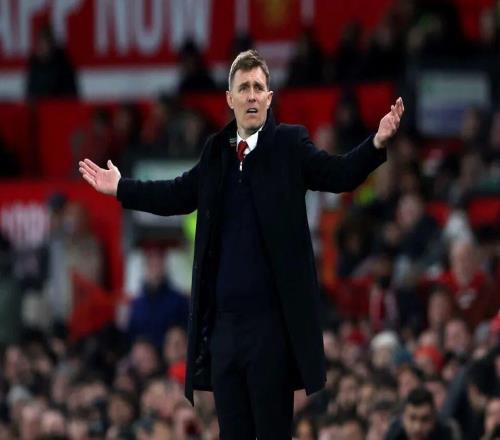 曼聯(lián)足總杯12賽季無冠！弗萊徹轉(zhuǎn)正已無望，歐冠資格是唯一希望