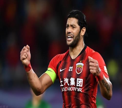 同樣是合約到期離隊(duì)，為何茹薩能跟老東家好聚好散，路易斯卻不能