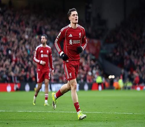 11！7戰(zhàn)造6球，維爾茨漸入佳境，利物浦爆冷，反超曼聯(lián)重回前四