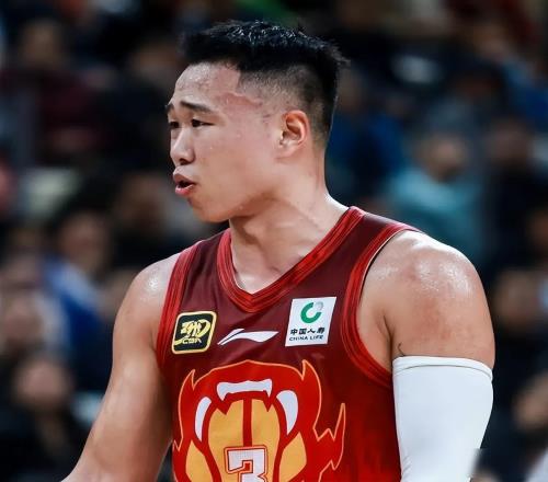 CBA聯(lián)賽打了八輪，身價(jià)暴漲的球員，莫過于以下四位