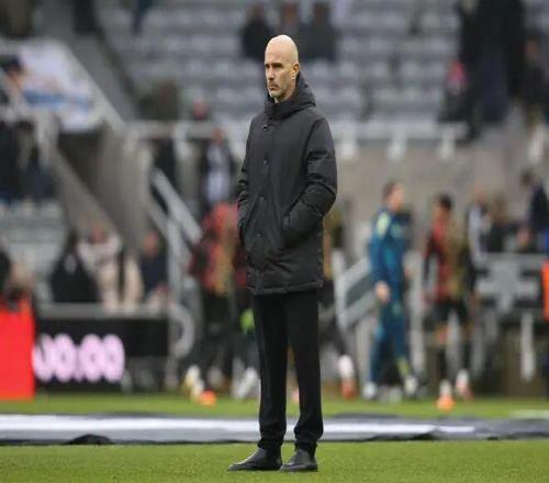 臉都不要了！10億歐英超豪門12月9場僅2勝，主帥怒噴老板被解雇