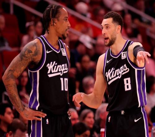 崩潰邊緣，德羅贊：現(xiàn)在國(guó)王全隊(duì)心態(tài)非常糟糕，一切都爛透了