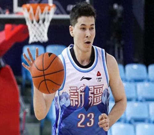 洋帥首秀！新疆39分狂勝送江蘇8連敗，還得是你啊格蘭