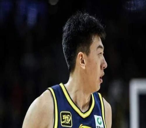 被杜鋒罵哭后，廣東小將深夜硬剛，徐杰成熟，新核或缺席遼粵大戰(zhàn)