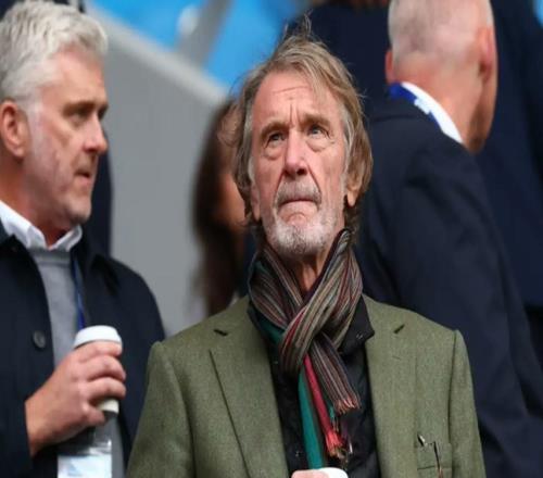 記者：下賽季是英超財政新規(guī)過渡期，曼聯(lián)會是主要受益方之一