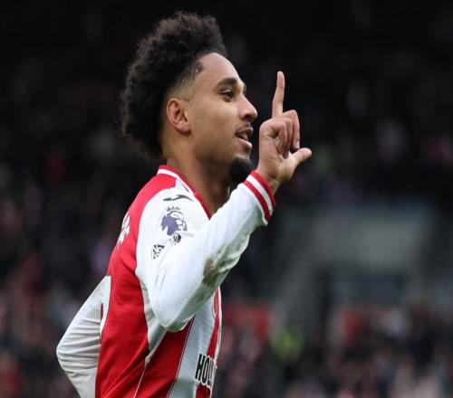 一場(chǎng)13上演逆襲好戲，英超豪強(qiáng)倒下，7.5億歐豪陣也沒用