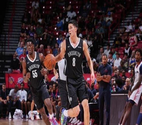籃網(wǎng)有13名球員NBA經(jīng)驗(yàn)不超過兩年目前是聯(lián)盟中平均年齡最小球隊(duì)