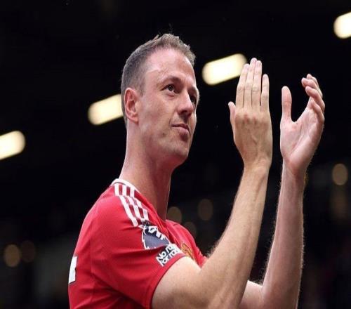 英媒：埃文斯將重返曼聯(lián)，出任臨時(shí)主帥弗萊徹的助教