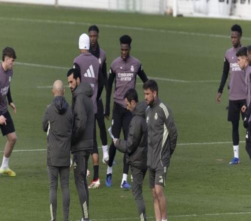 世體：姆巴佩因傷缺席阿韋洛亞首訓(xùn)，平圖斯重新歸隊(duì)