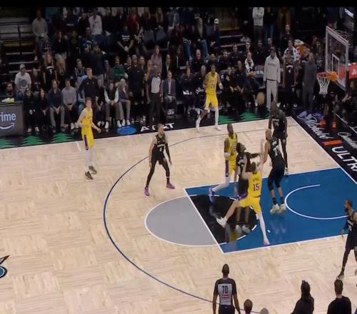 湖人vs森林狼裁判報(bào)告：漏吹麥克丹尼爾斯對(duì)里夫斯打手犯規(guī)