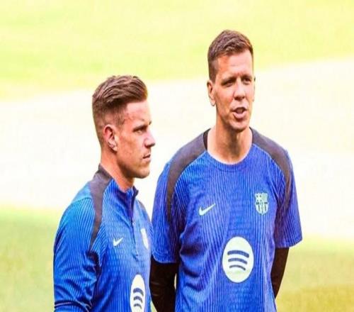 每體：什琴斯尼在國(guó)王杯賽前主動(dòng)讓位，并堅(jiān)持特獅配得上首發(fā)